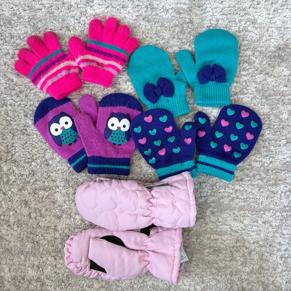 *Gently Worn* 5 Pair Mittens- Pink 3M Thinsulate & 4 Cotton Mittens- Toddler